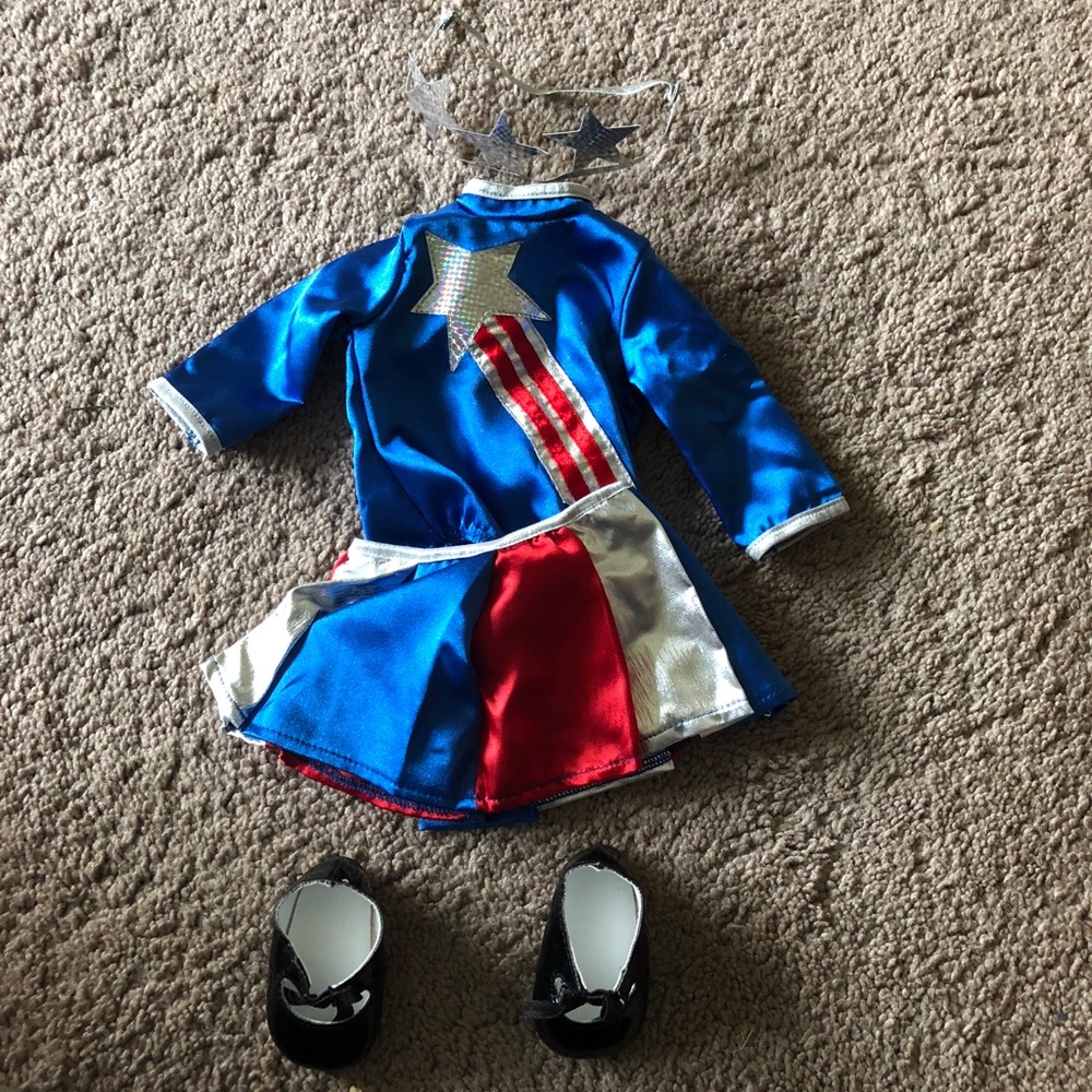 Molly Performance Outfit